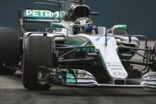 V. Bottas džiaugiasi kvalifikacijoje įveikęs K. Raikkoneną
