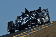 <span style="background:#3f3f3f; color:white; padding: 0 2px">IndyCar</span> Paskutinėje sezono kvalifikacijoje greičiausias J. Newgardenas