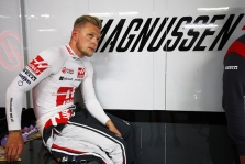 K. Magnussenas taps trečiuoju F-1 pilotu lenktyniausiančiu Daytonoje?