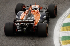 F. Alonso: „Toro Rosso“ turėtų sunerimti dėl „Honda“ variklių