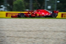 S. Vettelis: „Ferrari“ 0,3-0,4 sek. atsilieka nuo „Mercedes“