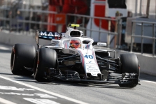 M. Hughesas: Kubica gali atsidurti prie „Williams“ vairo