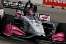 <span style="background:#3f3f3f; color:white; padding: 0 2px">IndyCar</span> Detroite po ilgos pertraukos „pole“ iškovojo M. Andretti