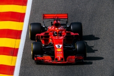 „Mercedes“ nežino „Ferrari“ pranašumo priežasties