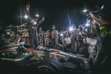 <span style="background:#3f3f3f; color:white; padding: 0 2px">IndyCar</span> „Gateway“ trasoje - W. Powerio triumfas