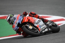 <span style="background:#d5002c; color:white; padding: 0 2px">MotoGP</span> Misano trasoje J. Lorenzo iškovojo „pole“, M. Marquezas krito nuo motociklo