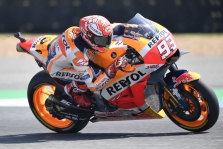 <span style="background:#d5002c; color:white; padding: 0 2px">MotoGP</span> Kova dėl pergalės Tailande baigėsi M. Marquezo triumfu