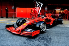 C. Horneris apie priekinius „Ferrari“ ir „Alfa Romeo“ sparnus: nėra dėl ko nerimauti