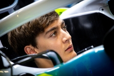 G. Russellas: nenoriu konkuruoti su R. Kubica