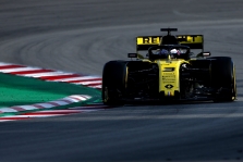 D. Ricciardo nesiruošia po šio sezono palikti „Renault“ ekipos