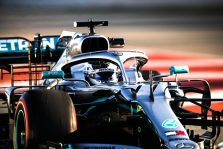 V. Bottas: nežinau ar kovosime dėl pergalės Australijoje