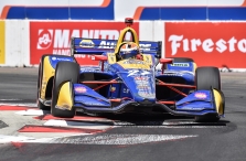 <span style="background:#3f3f3f; color:white; padding: 0 2px">IndyCar</span> A. Rossi dominavo Long Byče vykusiose lenktynėse