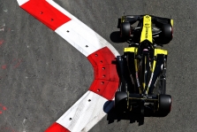 M. Webberis: D. Ricciardo sezonas tarsi dar neprasidėjo