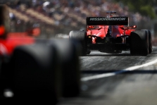 Netyla Italijos žiniasklaidos kritika „Ferrari“ komandai