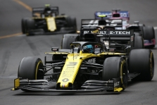 D. Ricciardo: rezultatai sezono pabaigoje pradės gerėti