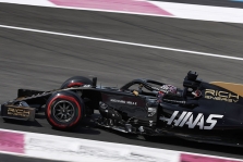 „Rich Energy“ logotipai liks ant „Haas“ bolidų