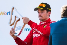 C. Leclercas norėtų su M. Verstappenu kovoti dėl F-1 čempiono titulo