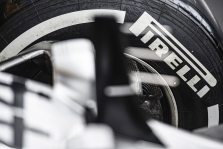 Pilotai apie kiečiausias „Pirelli“ padangas: tai visiškas šlamštas