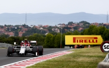 Teisėjai skyrė A. Giovinazzi 3 starto pozicijų baudą