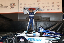 <span style="background:#3f3f3f; color:white; padding: 0 2px">IndyCar</span> „Gateway“ ovale - fotofinišas
