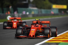 T. Wolffas: „Ferrari“ Singapūre bus stipresnė nei Vengrijoje