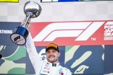 V. Bottas ir E. Oconas prisijungs prie virtualių F-1 lenktynių