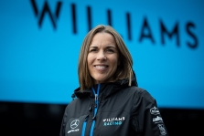 Buvusi „Williams“ vadovė gina „McLaren“ sprendimą