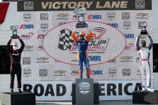 <span style="background:#3f3f3f; color:white; padding: 0 2px">IndyCar</span> „Road America“ trasoje - trečioji iš eilės S. Dixono pergalė