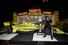 <span style="background:#3f3f3f; color:white; padding: 0 2px">IndyCar</span> Ajovoje - S. Pagenaud triumfas