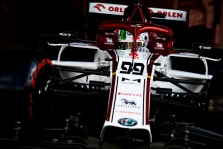 A. Giovinazzi: jauniems pilotams yra ko pasimokyti iš Kimio