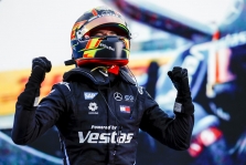 <span style="background:#009696; color:white; padding: 0 2px">FE</span> Finalinėse lenktynėse - S. Vandoorne‘o ir „Mercedes“ triumfas