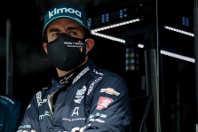 „Renault“ nori, kad šiemet bandymuose būtų leista dalyvauti F. Alonso