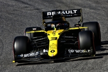 D. Ricciardo prieš C. Abiteboulą: 1:0