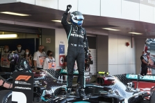 V. Bottas: sofos kritikai mane motyvuoja