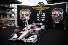 <span style="background:#3f3f3f; color:white; padding: 0 2px">IndyCar</span> Indianapolyje - antroji W. Powerio pergalė