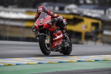 <span style="background:#d5002c; color:white; padding: 0 2px">MotoGP</span> Prancūzijoje po ilgos pertraukos nugalėjo D. Petrucci