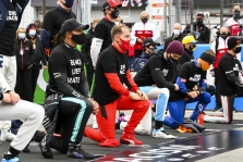 L. Hamiltonas palaiko F-1 sprendimą atsisakyti tam tikrų ceremonijų