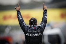 L. Hamiltonas: likęs „McLaren“ komandoje būčiau tik kartą tapęs čempionu