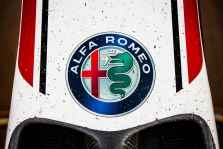 „Alfa Romeo“ dar nenuspręndė, liks „Formulėje-1“, ar ne