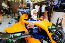 M. Brundle'as: D. Ricciardo reikia daugiau kantrybės
