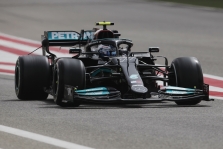 V. Bottas – bolidas slidinėja net su naujomis padangomis