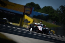 <span style="background:#3f3f3f; color:white; padding: 0 2px">IndyCar</span> „Road America“ trasoje - antroji iš eilės J. Newgardeno „pole“