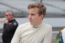 <span style="background:#3f3f3f; color:white; padding: 0 2px">IndyCar</span> Amerikos lietuviu D. Malūku domisi „IndyCar“ ekipos