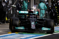 Rusijos GP teisėjai įspėjo pilotus nedaryti taip, kaip pernai darė L. Hamiltonas