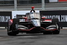 <span style="background:#3f3f3f; color:white; padding: 0 2px">IndyCar</span> Avariją sukėlęs M. Ericssonas Našvilyje iškovojo antrąją pergalę