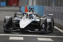 <span style="background:#009696; color:white; padding: 0 2px">FE</span> „Mercedes“ patvirtino pasitrauksianti iš „Formulės-E“ čempionato
