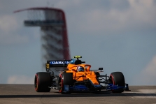 „McLaren“ pripažino „Ferrari“ greičio pranašumą