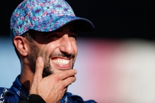 Kodėl „Mercedes“ nori pasamdyti D. Ricciardo?