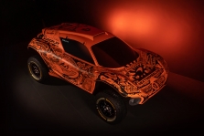Extreme E. „McLaren“ pristatė visureigio išdažymą, pilotų porą