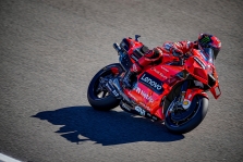 <span style="background:#d5002c; color:white; padding: 0 2px">MotoGP</span> Portugalijoje - penktoji iš eilės F. Bagnaios „pole“ pozicija